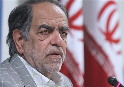 منظورم از برتری در صنعت آبگوشت و قورمه سبزی تضعیف تولید داخل نبود