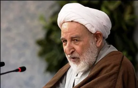 آيت الله يزدي خطاب به روحاني؛چرا زاويه گرفته ايد