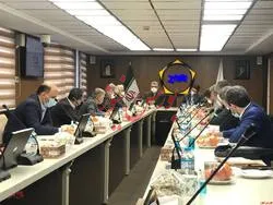 هم اكنون در بورس كالا/ نشست مهم رييس سازمان بورس با مديران فولادى كشور
