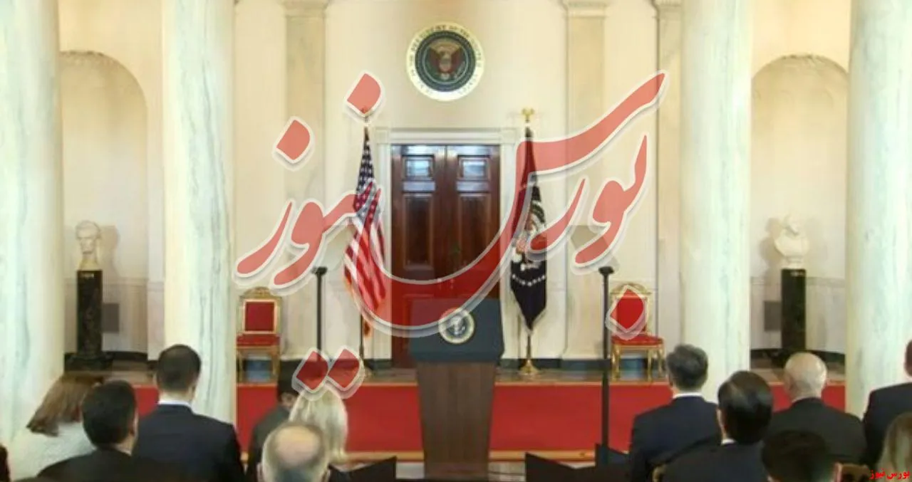 خبرنگاران منتظر نشست خبری ترامپ