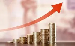 آیا فدرال رزرو مبارزه با تورم را تشدید می‌کند؟
