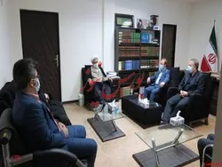 امام جمعه بندرعباس و مدیرعامل شرکت فولاد هرمزگان دیدار کردند