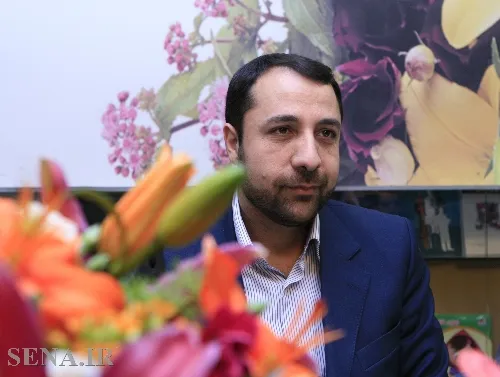 اعطای نشان درجه سوم خدمت به رییس سازمان بورس