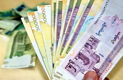 عوارض خروج از کشور فقط نقدی امکان‌پذیر است