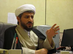 مشاور مشایی: اصل تماس احمدی نژاد با خاتمی را رد نمی کنم /