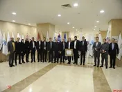 تقدیر از روسای موفق شعب بانک ایران زمین در باغ موزه بانک مرکزی