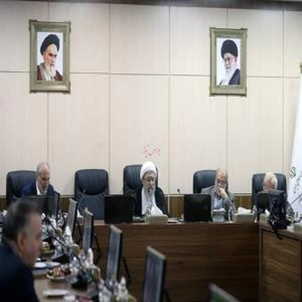 همخوانی افزایش سهام سرمایه ایران در بانک جهانی با سیاست‌های کلان کشور